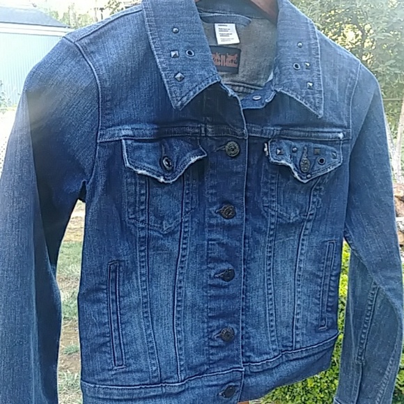 Levis jacket - Picture 4 of 8